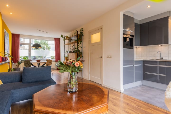 Photo 16 of Margrietstraat 17