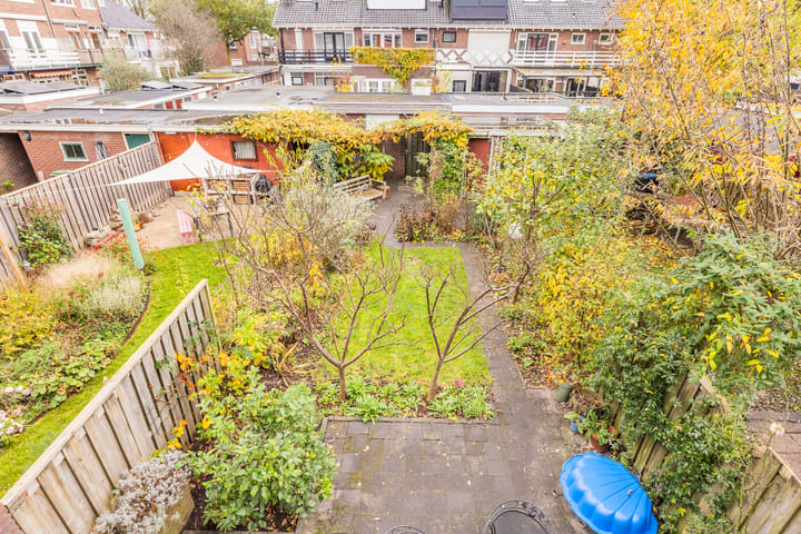 Photo 22 of Margrietstraat 17