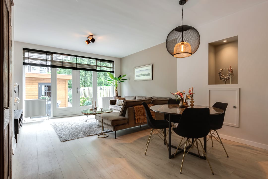 Photo 1 of Philips Willemstraat 14-A
