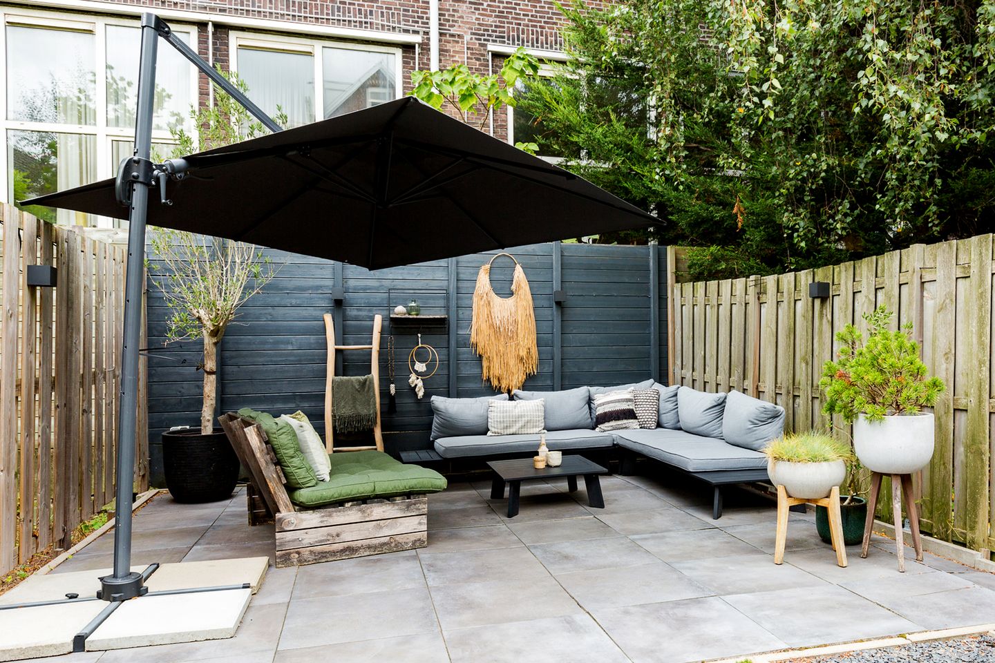 Photo 35 of Philips Willemstraat 14-A