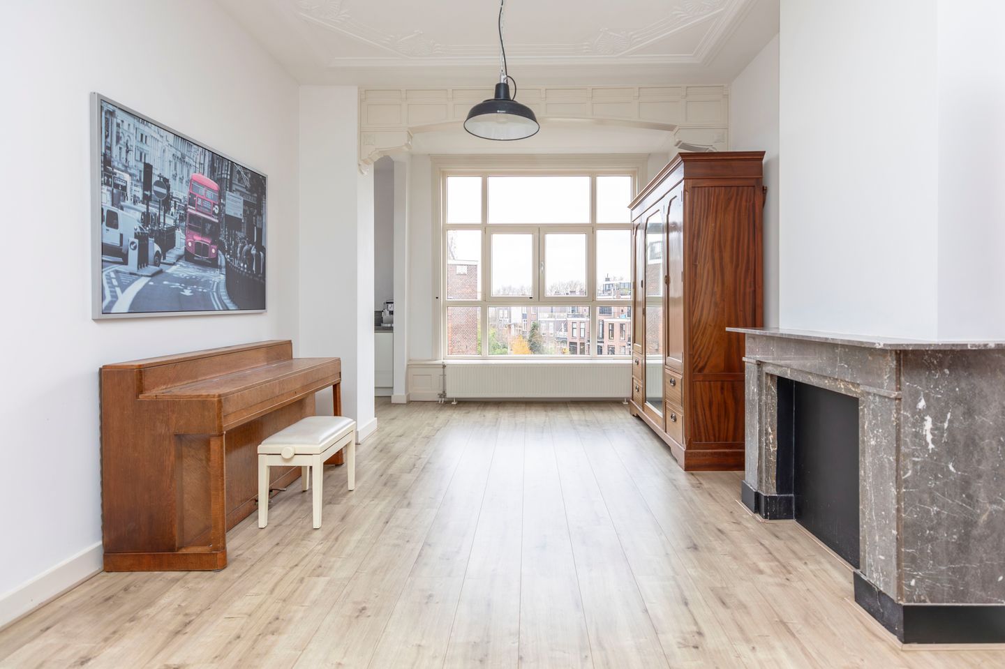 Foto 10 van Burgemeester Meineszlaan 27-B03