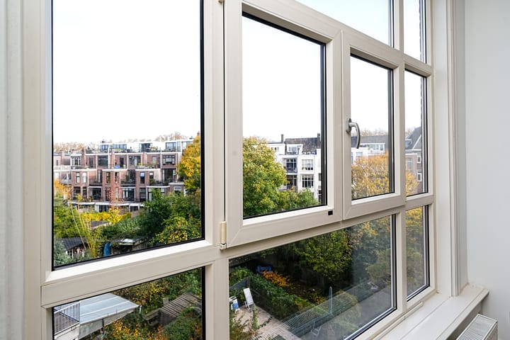 Foto 14 van Burgemeester Meineszlaan 27-B03