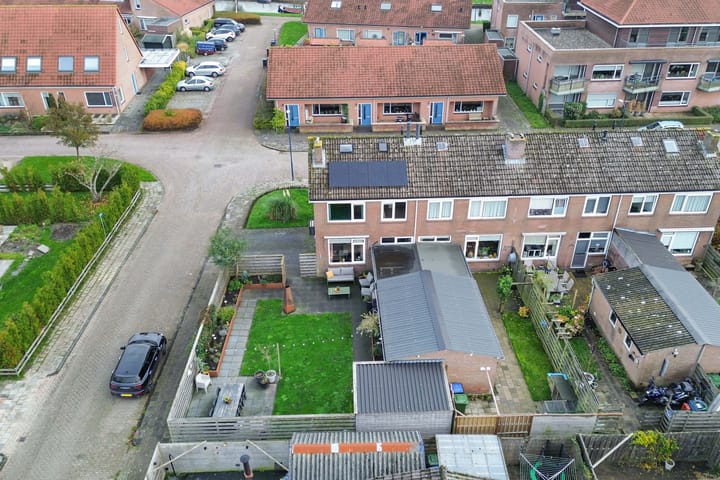 Photo 37 of Opslach 14