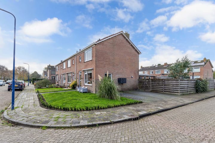 Photo 38 of Opslach 14