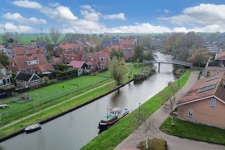 Photo 44 of Opslach 14