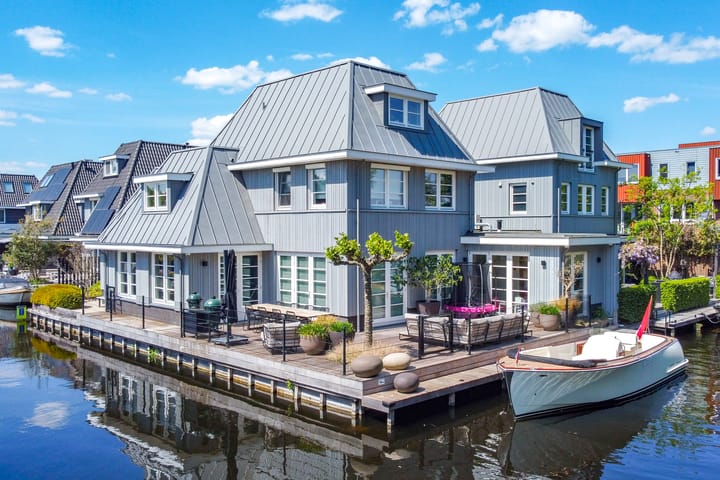 Photo 2 of Máximalaan 9