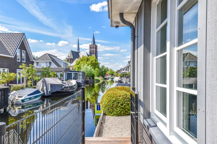 Photo 41 of Máximalaan 9