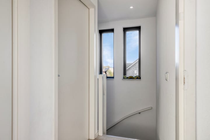 Foto 30 van Elzenseloop 20