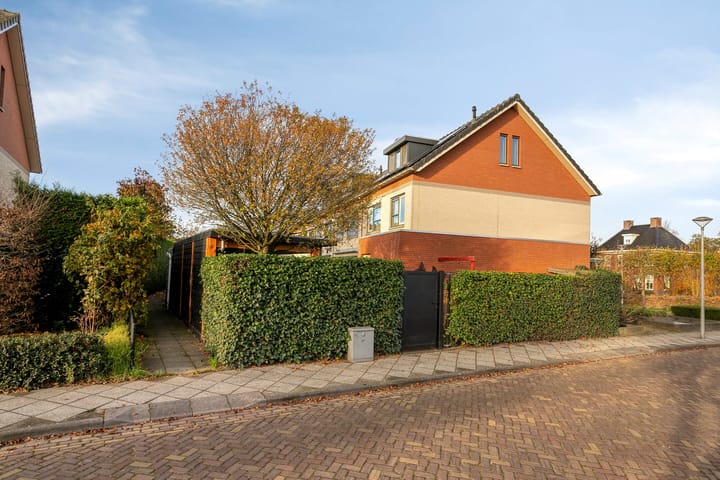 Foto 46 van Elzenseloop 20