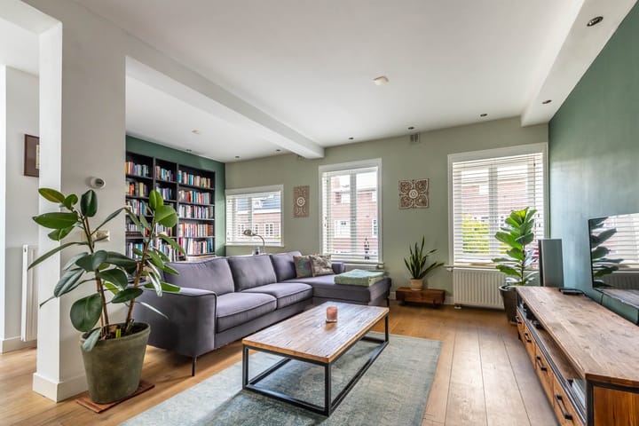 Photo 6 of Stolwijkstraat 53-3