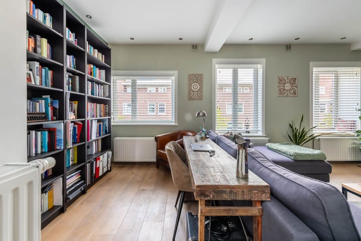 Photo 8 of Stolwijkstraat 53-3