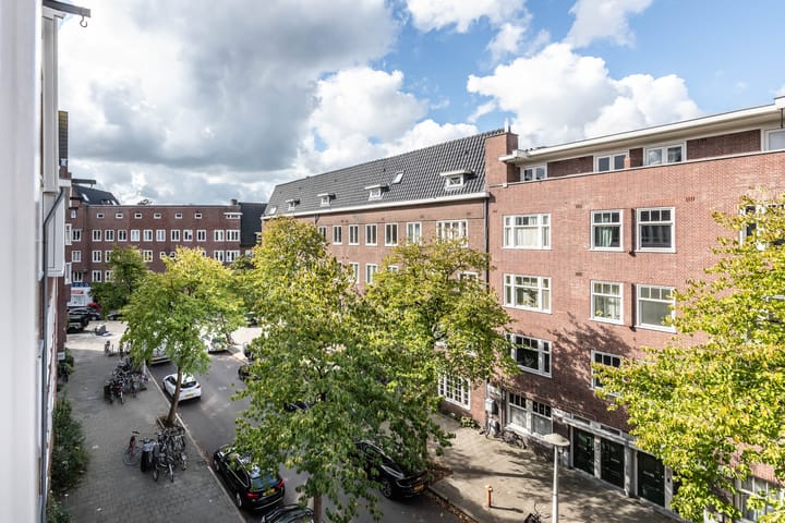 Photo 10 of Stolwijkstraat 53-3