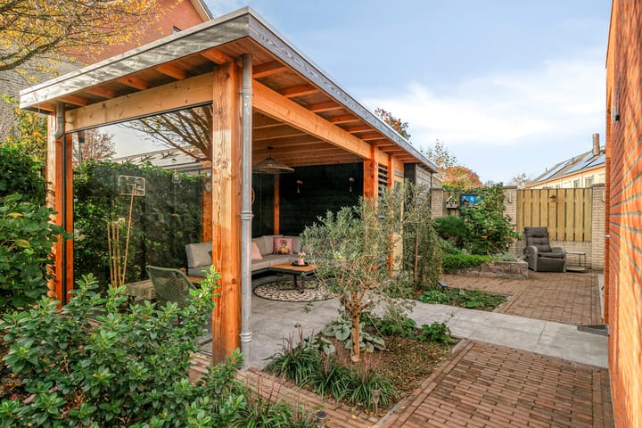 Foto 40 van Elzenseloop 20