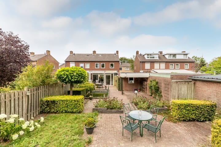 Photo 4 of Margrietstraat 5