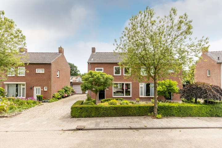 Photo 5 of Margrietstraat 5