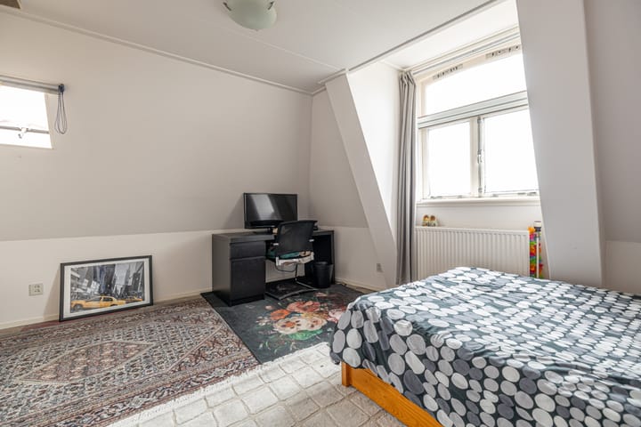 Photo 46 of Suupmarkt 18