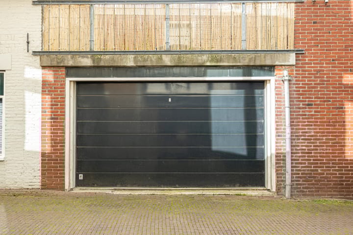 Photo 61 of Suupmarkt 18