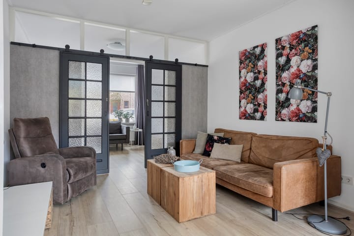 Foto 2 van Bernhardstraat 26