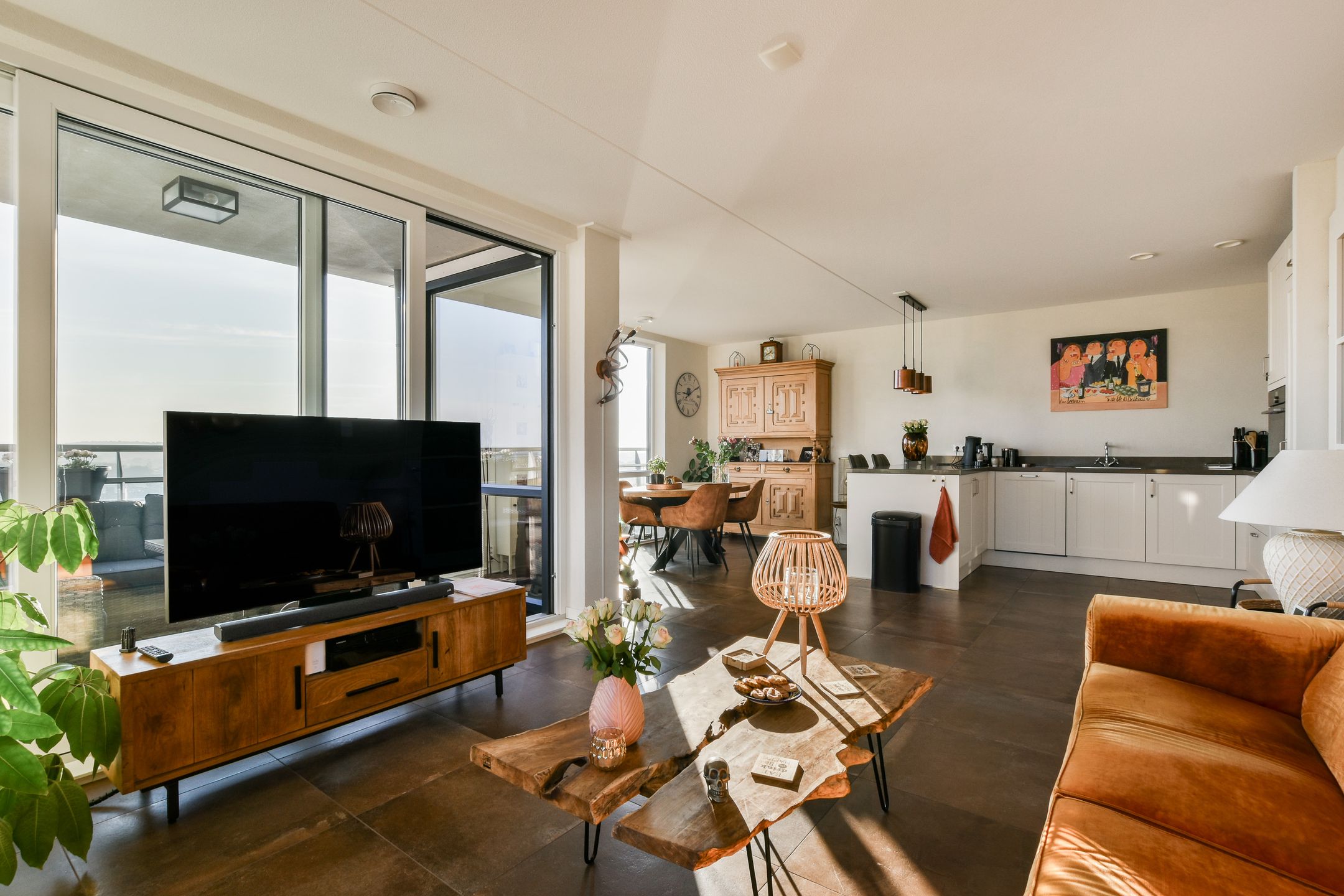 Foto 9 van Galileistate 71