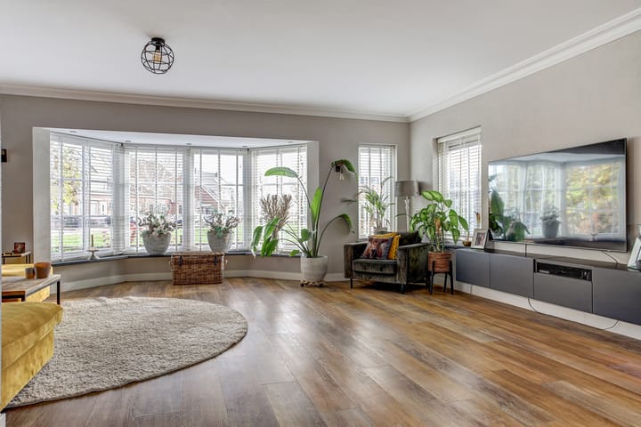 Photo 10 of Mossel 2