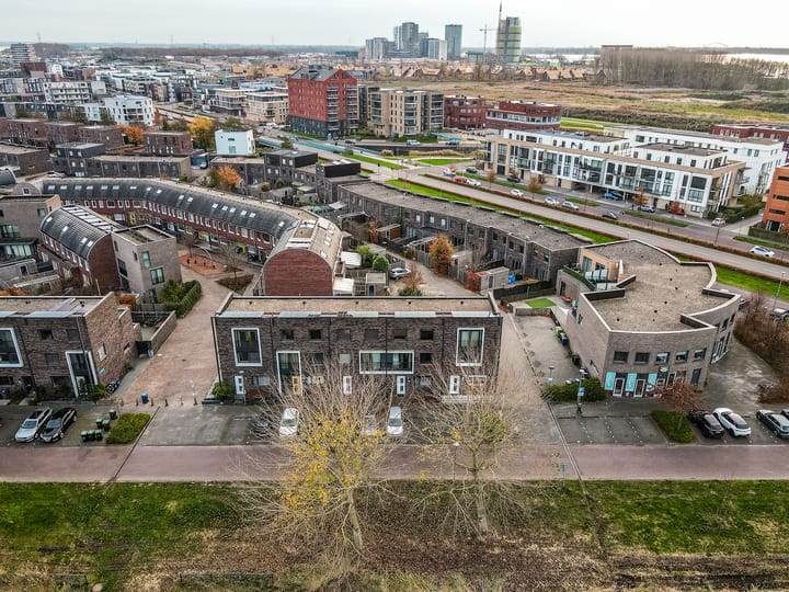 Photo 43 of Abel Tasmanstraat 93