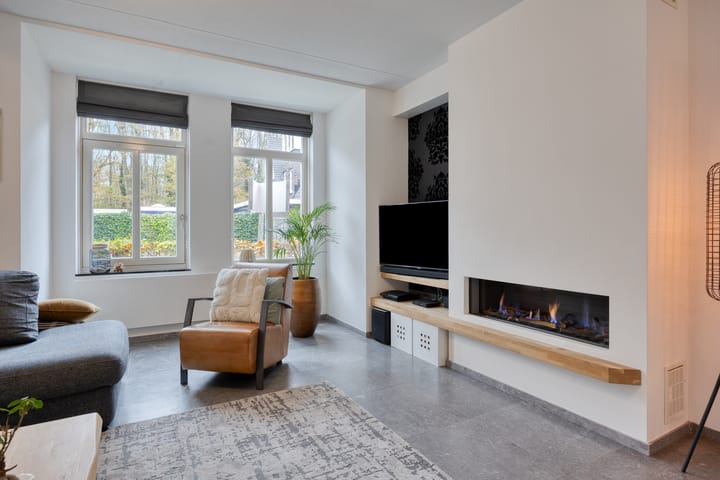 Photo 9 of Dagpauwoog 5