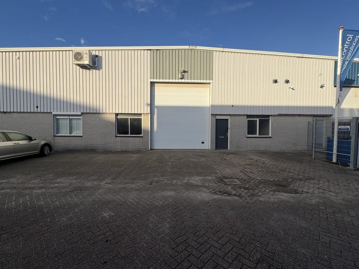 Marie Curiestraat 15, 's-Gravenzande