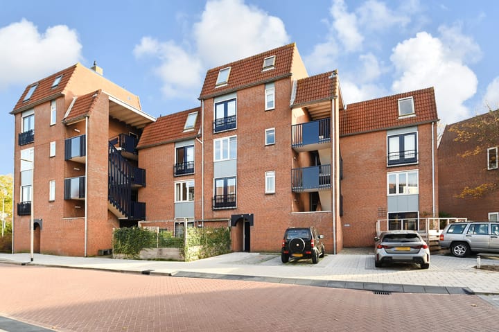 Photo 1 of Hekbootkade 18