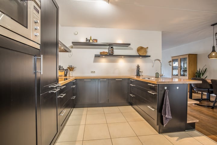 Foto 15 van Helmkruid 4