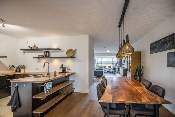 Foto 16 van Helmkruid 4