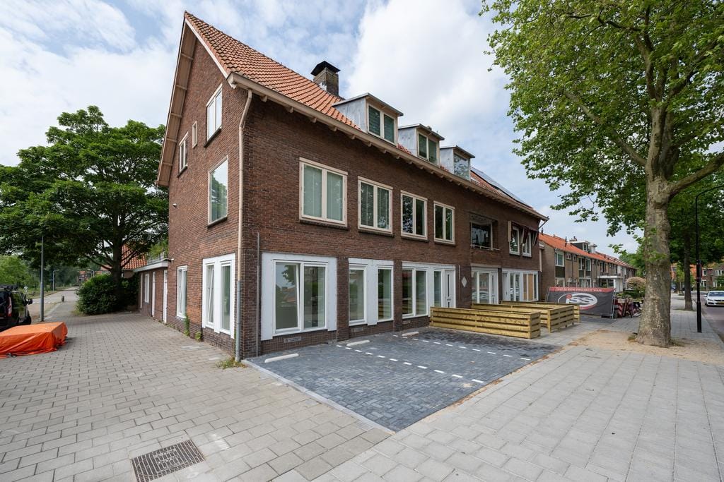 Photo 1 of Eikelaan 84-E