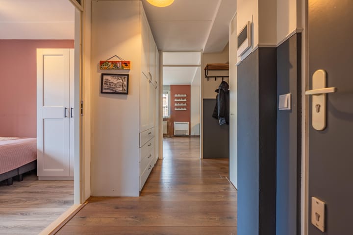 Foto 11 van Marsstraat 12