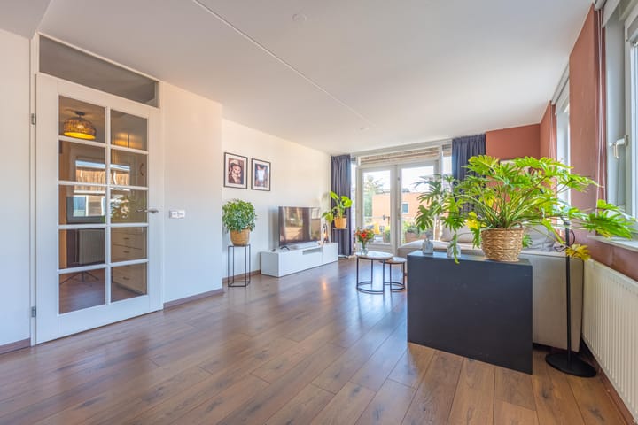 Foto 14 van Marsstraat 12