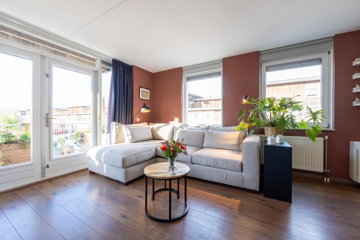 Foto 15 van Marsstraat 12