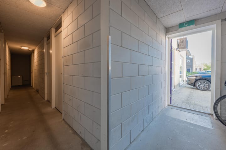 Foto 44 van Marsstraat 12