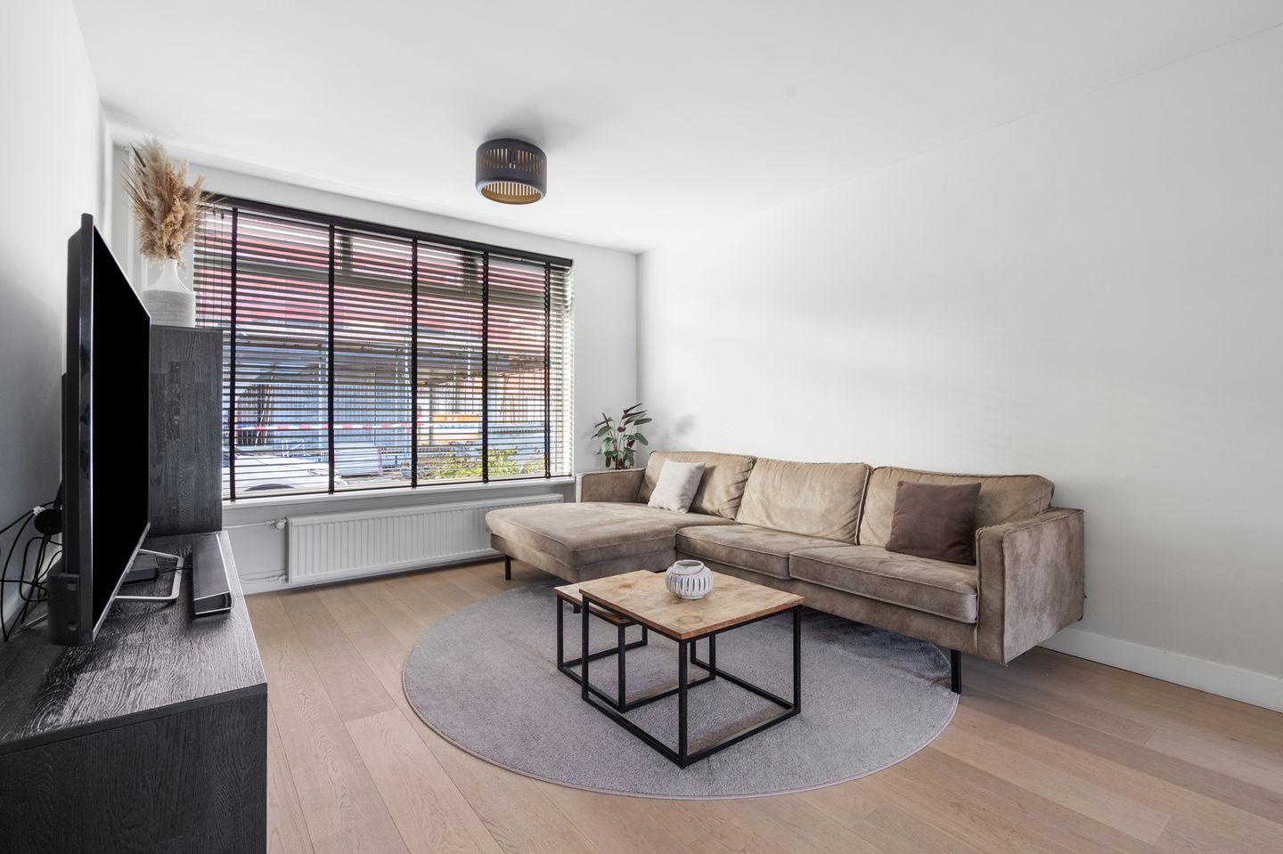 Foto 14 van Kneppelhoutstraat 6