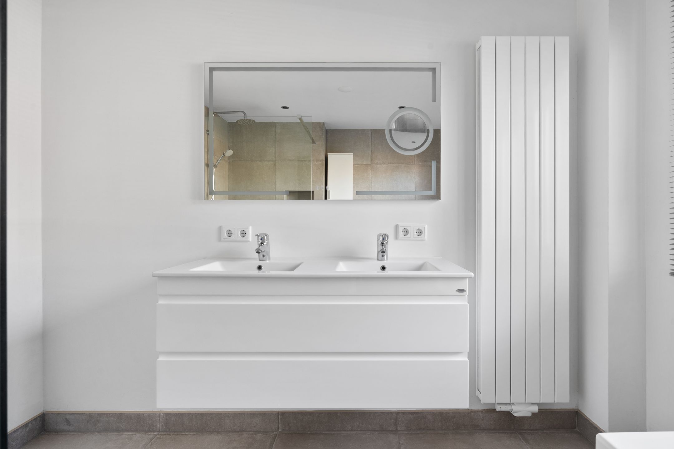 Foto 42 van Kneppelhoutstraat 6