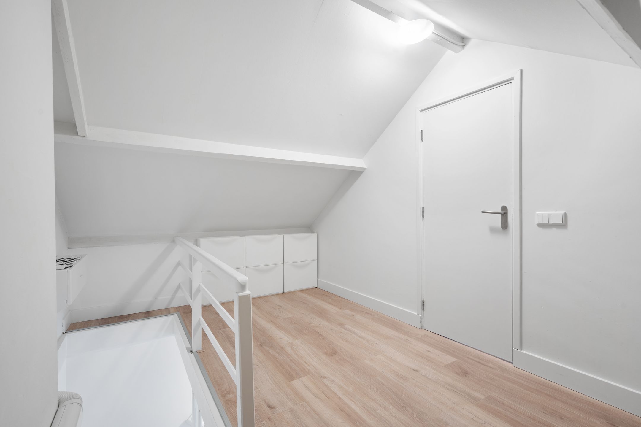 Foto 54 van Kneppelhoutstraat 6