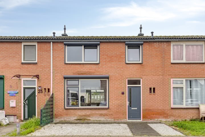 Photo 1 of Pastoor Willemsstraat 27