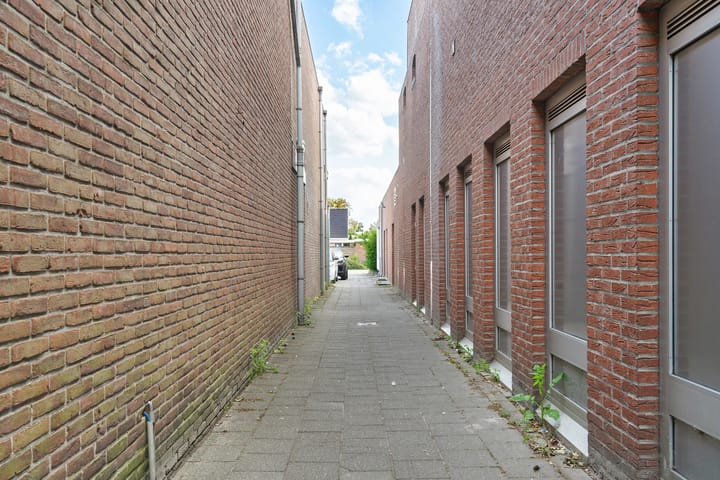 Photo 38 of Langestraat 101-B