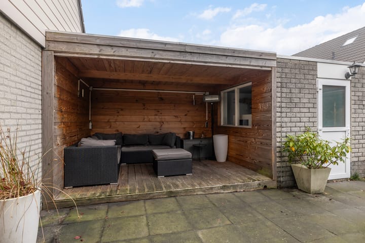 Photo 33 of Ikeleane 13