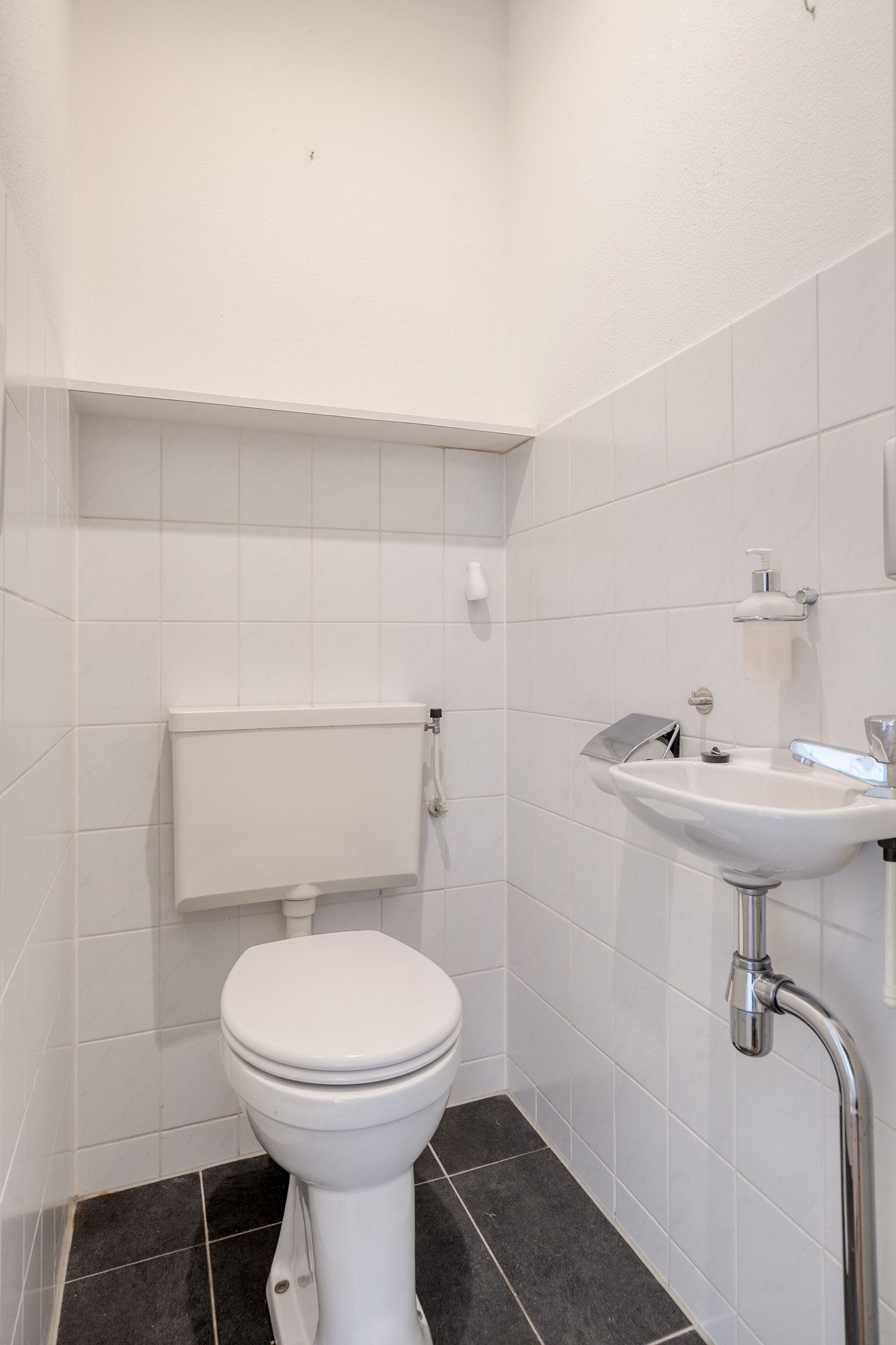 Foto 6 van Buitenweg 84