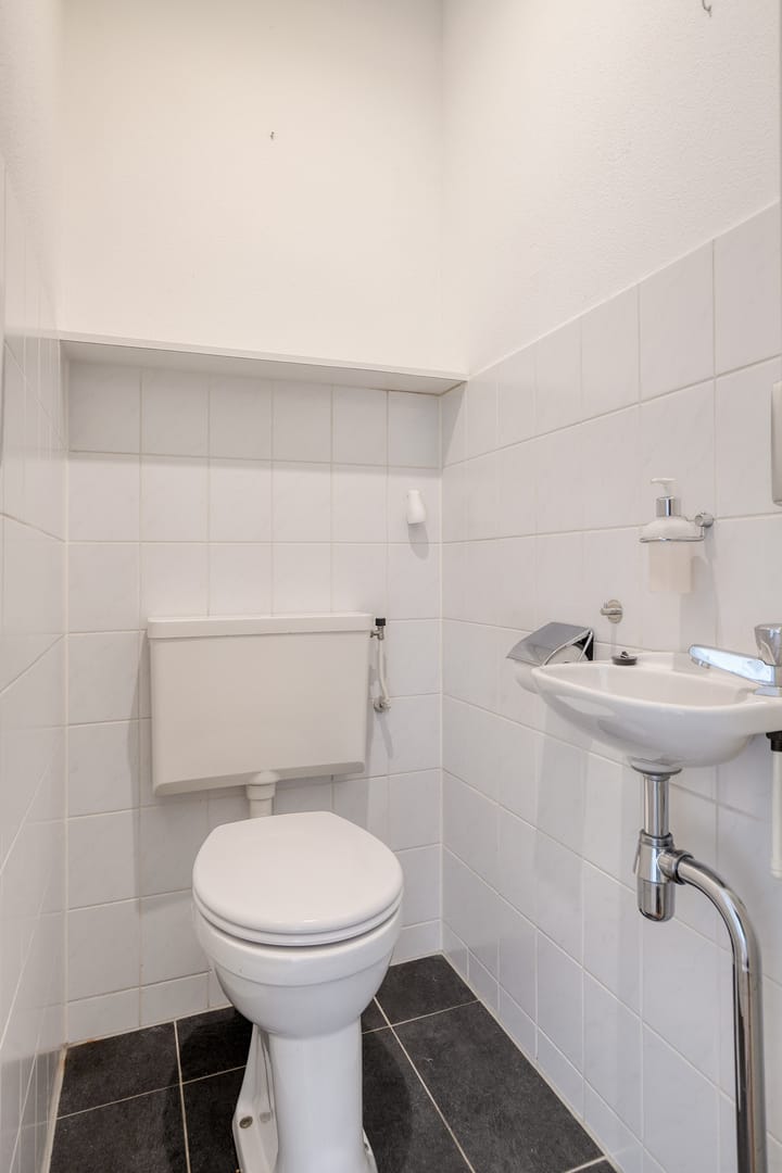 Foto 6 van Buitenweg 84