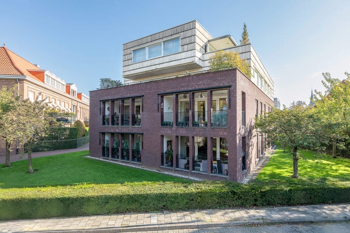 Photo 6 of Knuvelderlaan 1