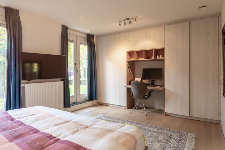 Photo 33 of Knuvelderlaan 1