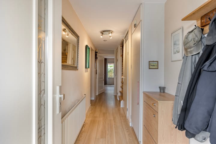 Photo 4 of Nienke van Hichtumplein 25