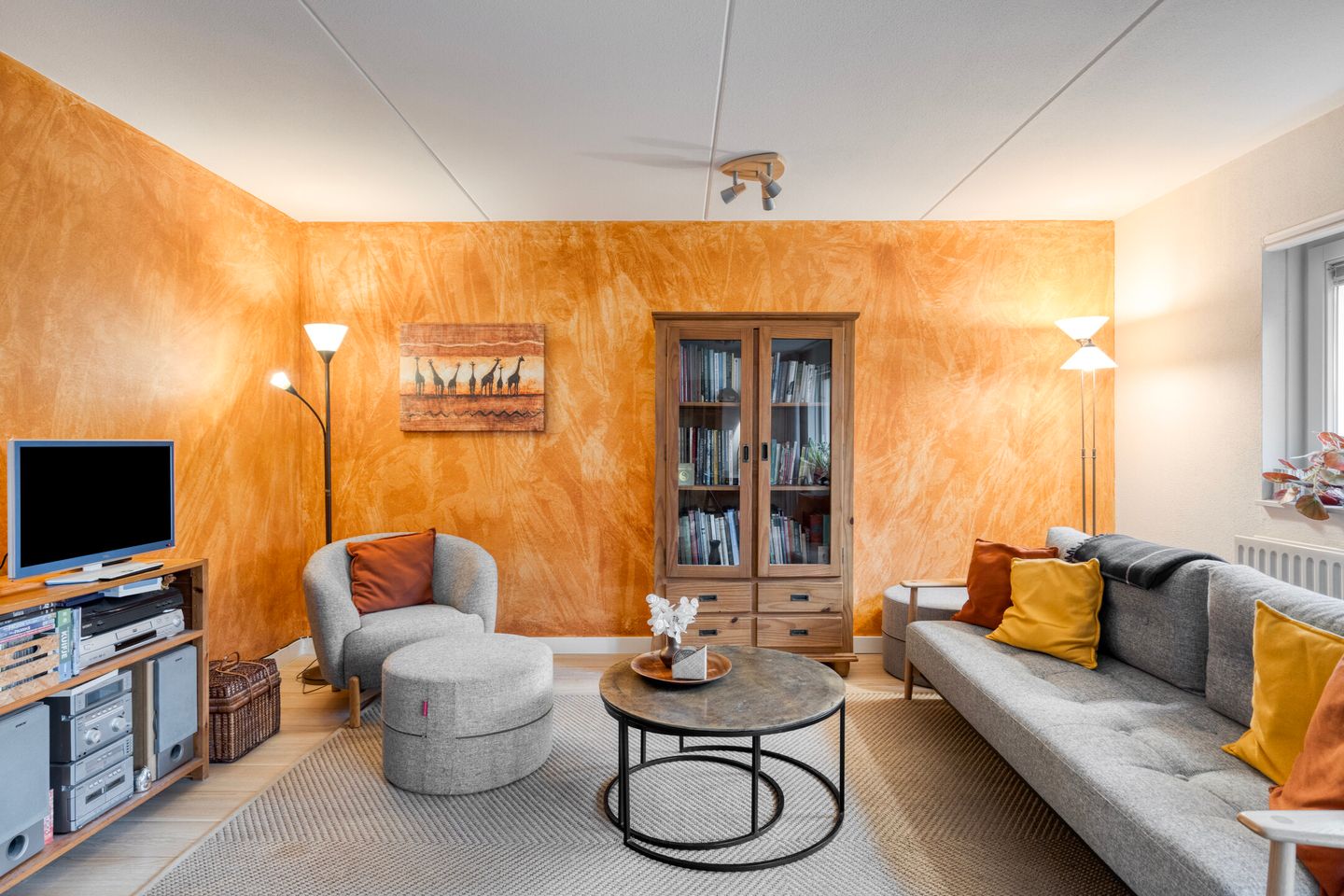 Foto 10 van Nienke van Hichtumplein 25