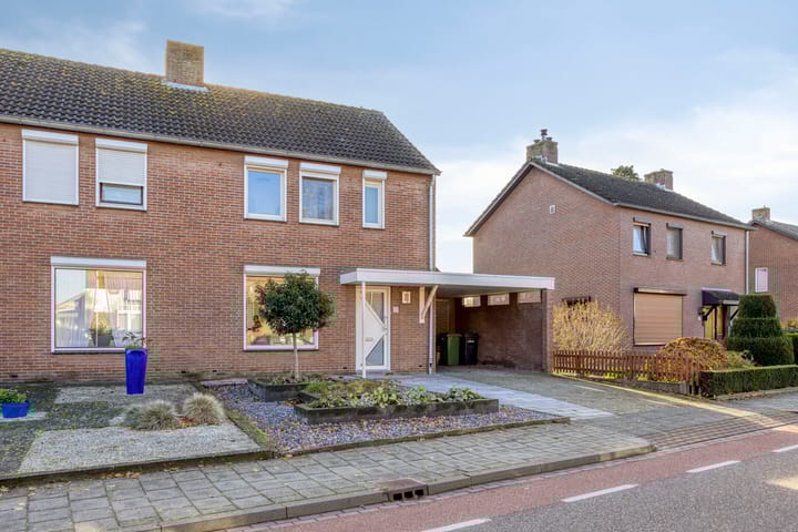 Photo 45 of Eikesstraat 13