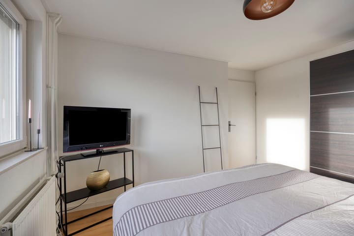 Photo 21 of Eikesstraat 13