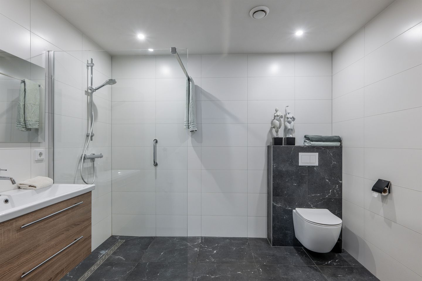 Foto 25 van Peter van Anrooylaan 195